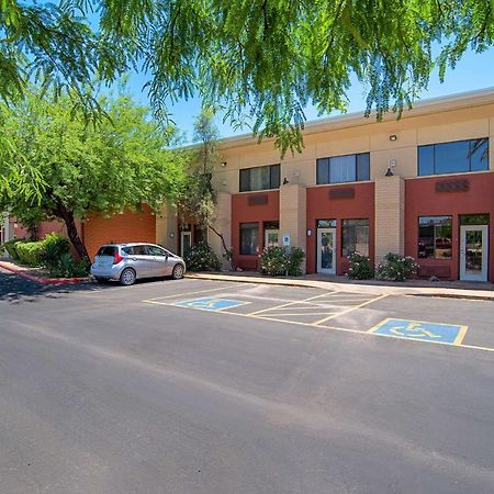 Quality Inn & Suites Phoenix Nw - Sun City Youngtown Экстерьер фото