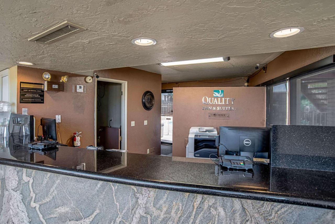 Quality Inn & Suites Phoenix Nw - Sun City Youngtown Экстерьер фото